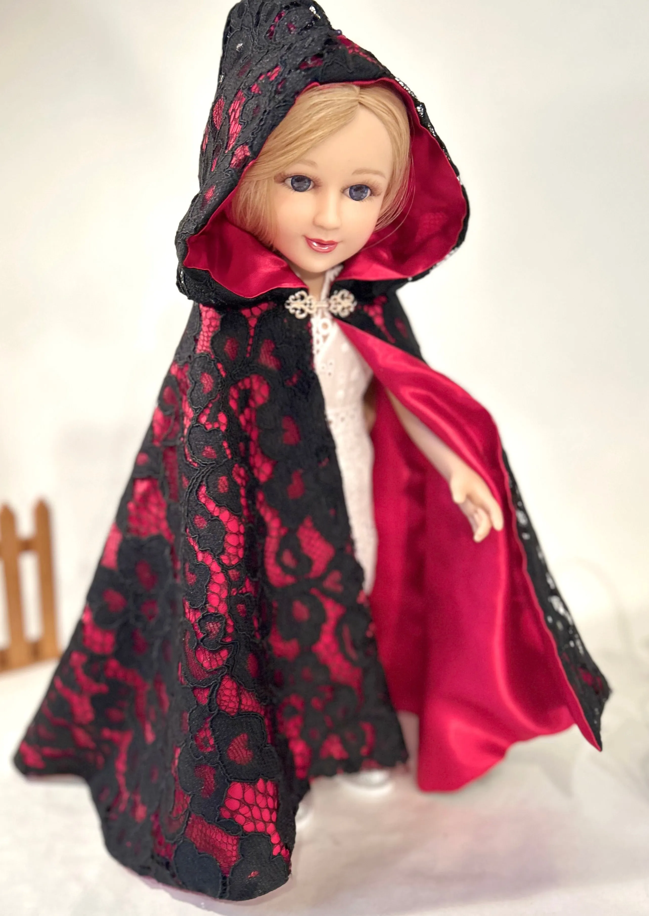 Black lace Cloak