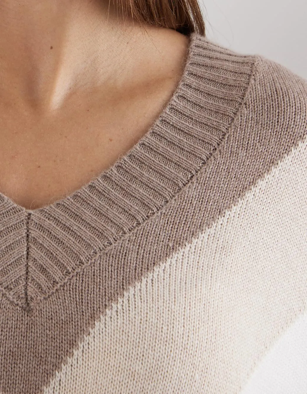 Cashmere Sweaters for Women Oversized V Neck Pullover, Long Sleeve Casual Loose Fit, Fall Fashion Top, Striped