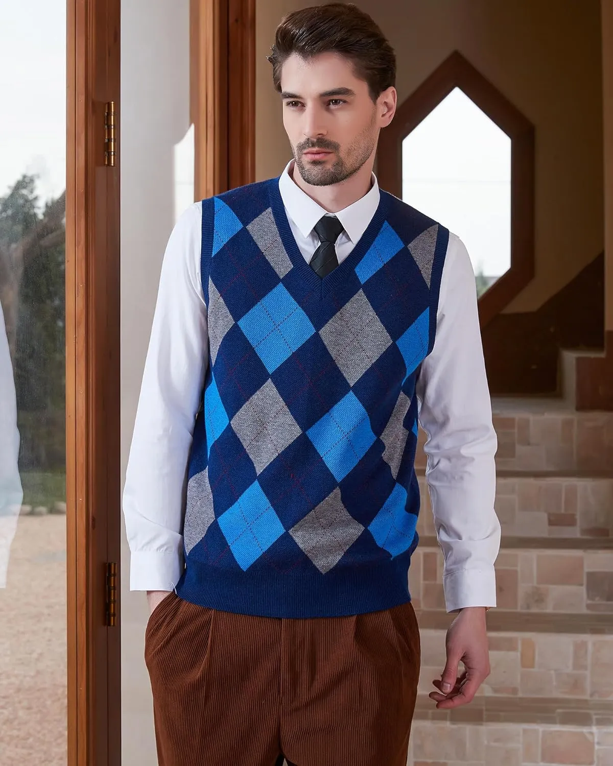 Kallspin Men's Argyle Vest Sweater Wool Blend V-Neck Sleeveless Pullover Sweater