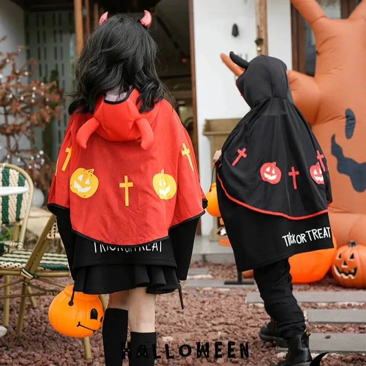 Kids' Cloak Costume Set: Vampire and Demon