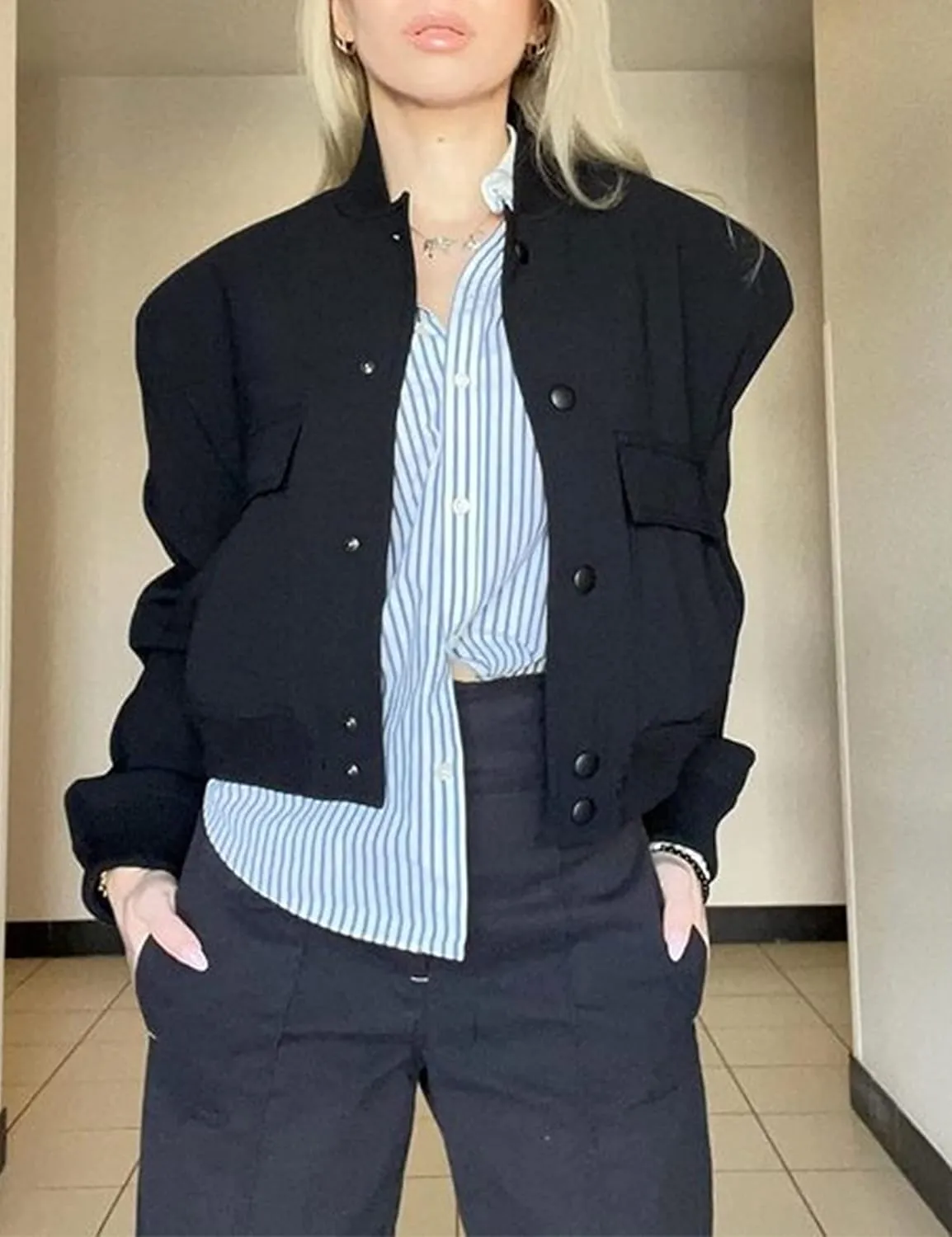 Lumister Women's Fashion Cropped Button Down Lightweight Cropped Bomber Jacket Varsity Shacket with Side Pockets