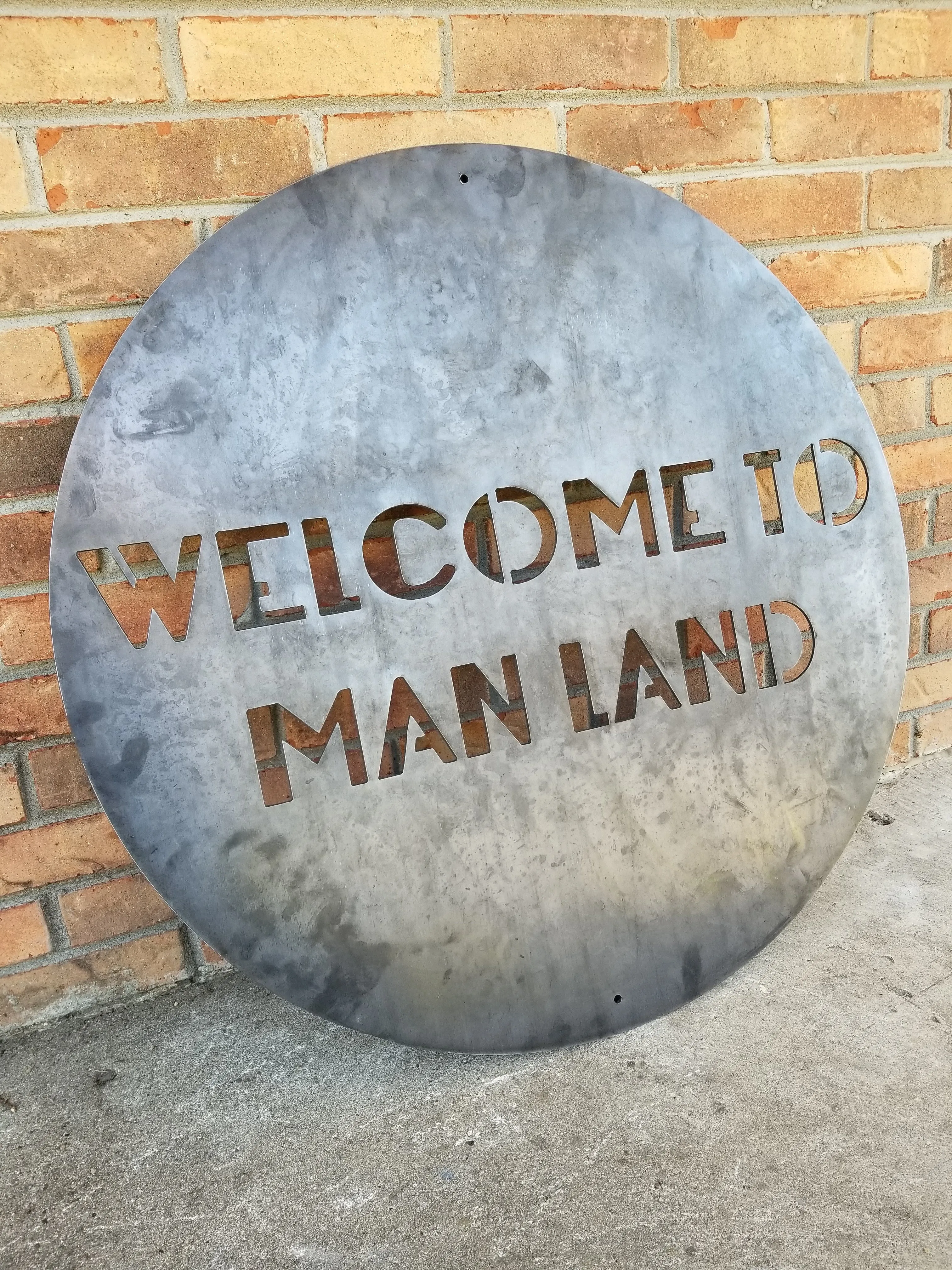 Round metal wall Sign - Personalized Home Decor, Garage Signs, Welcome Signs, Man Cave Signs