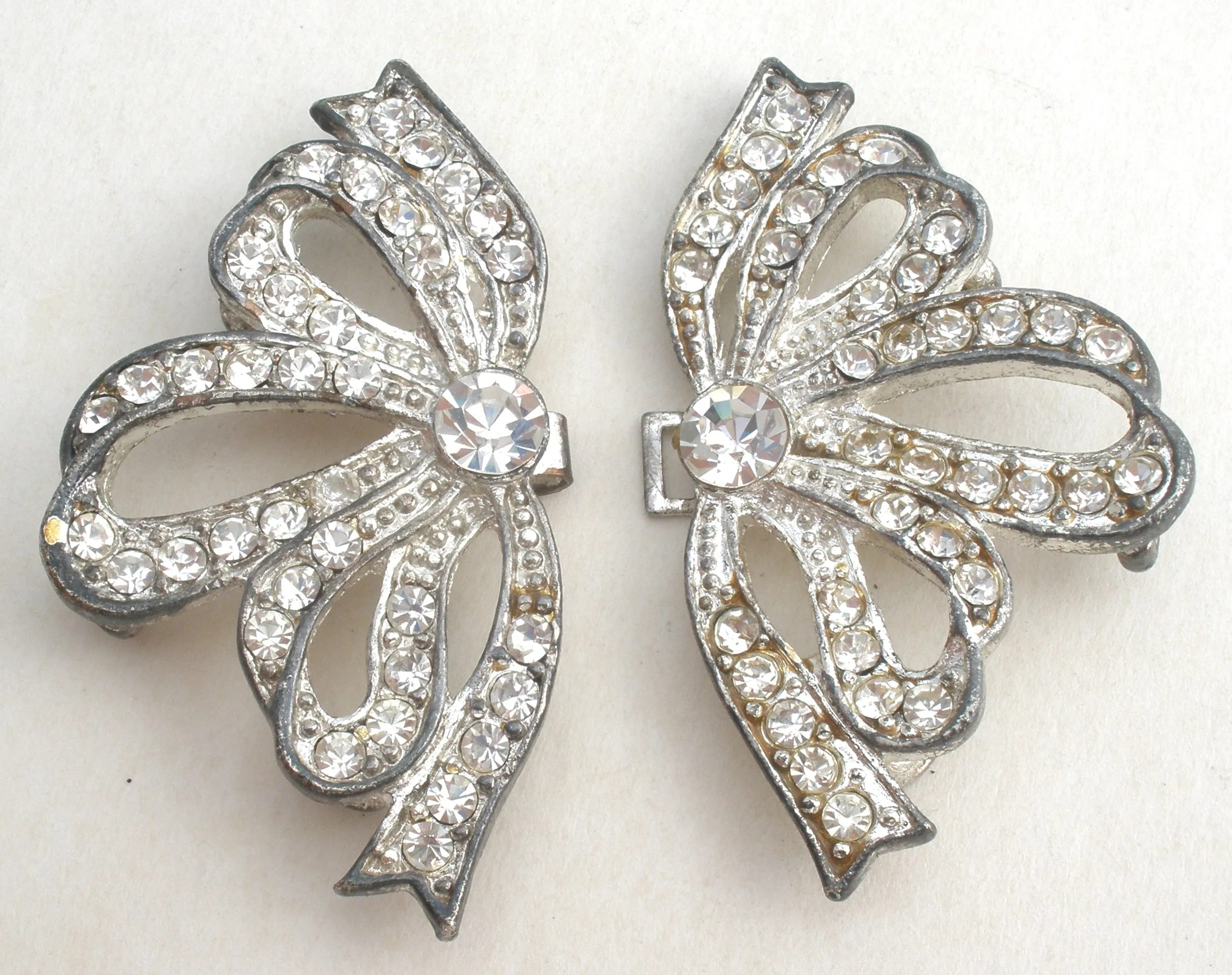 Vintage Clear Rhinestone Cloak Clasp Buckle