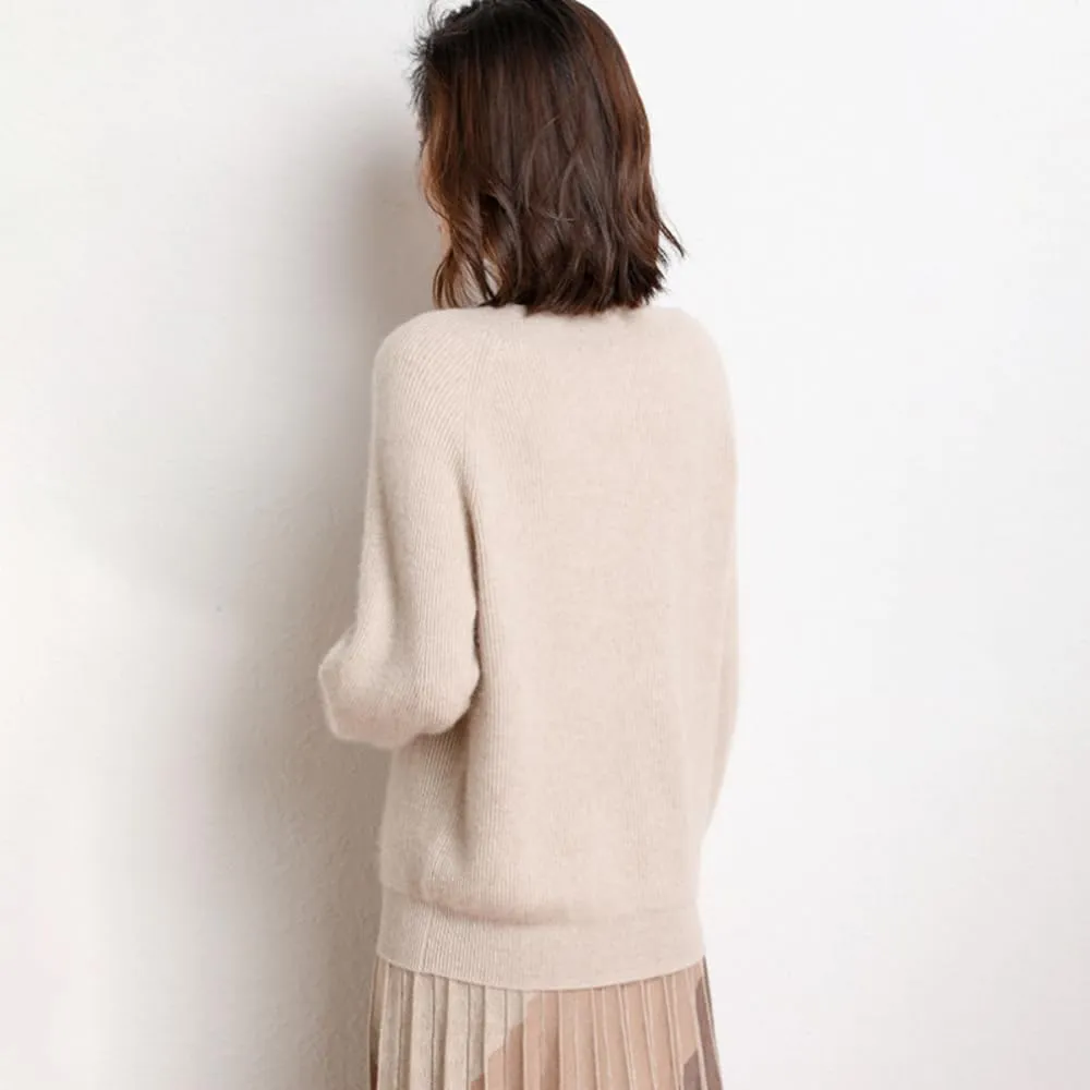 Women's Cashmere and Merino Wool Blend V Neck Sweater Lightweight Knit Sweater