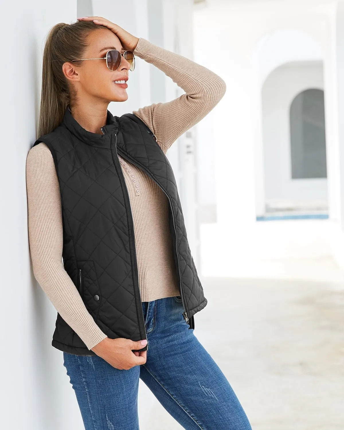Xeoxarel Women's Quilted Vest with 4 Pockets, Puffer Padded Gilet (Available in Inner Pockets)